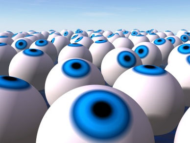 Many eyes looking around